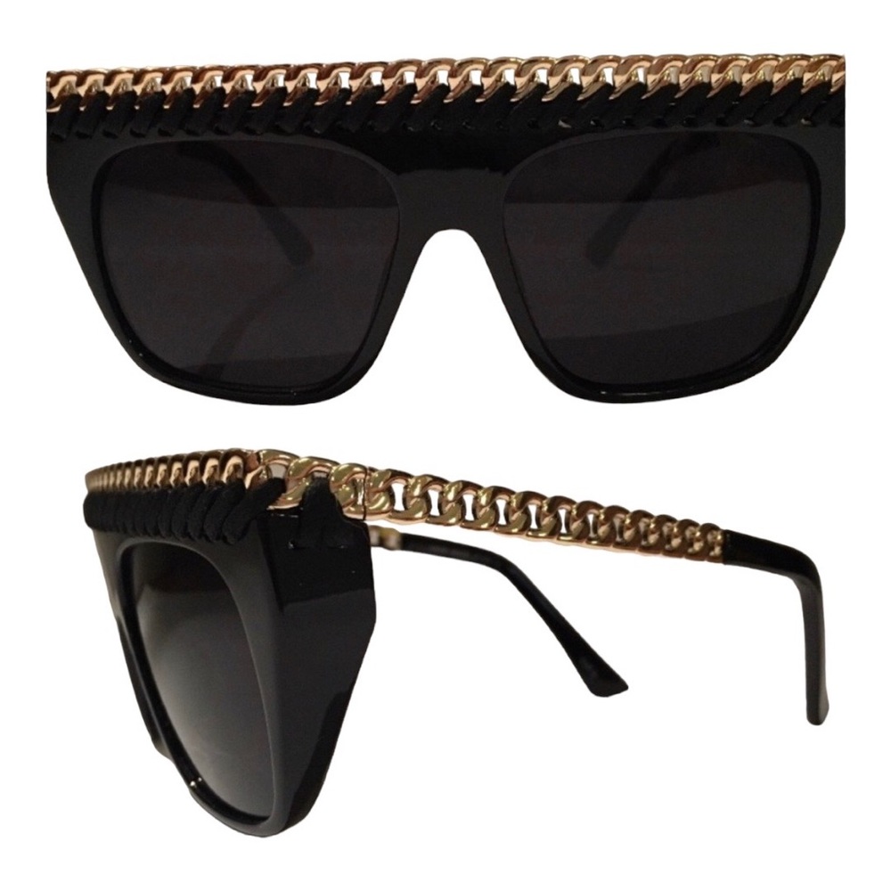 Black Sunnies 😎 With The Gold Trim